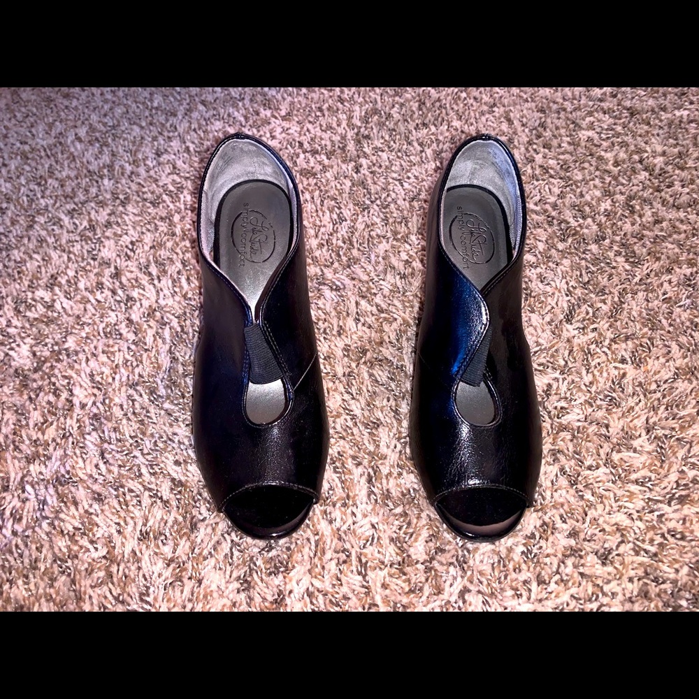 Black love strode heels